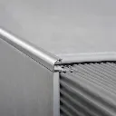 1002643_02.webp
