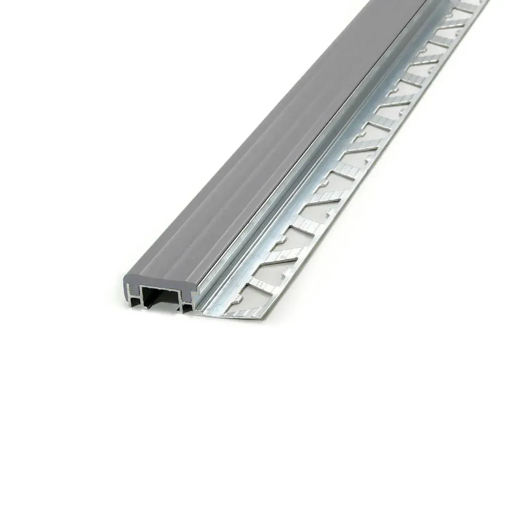 [465] Protector Escala Gris 10 mm x 30 mm x 2,5 m Atrim 3923