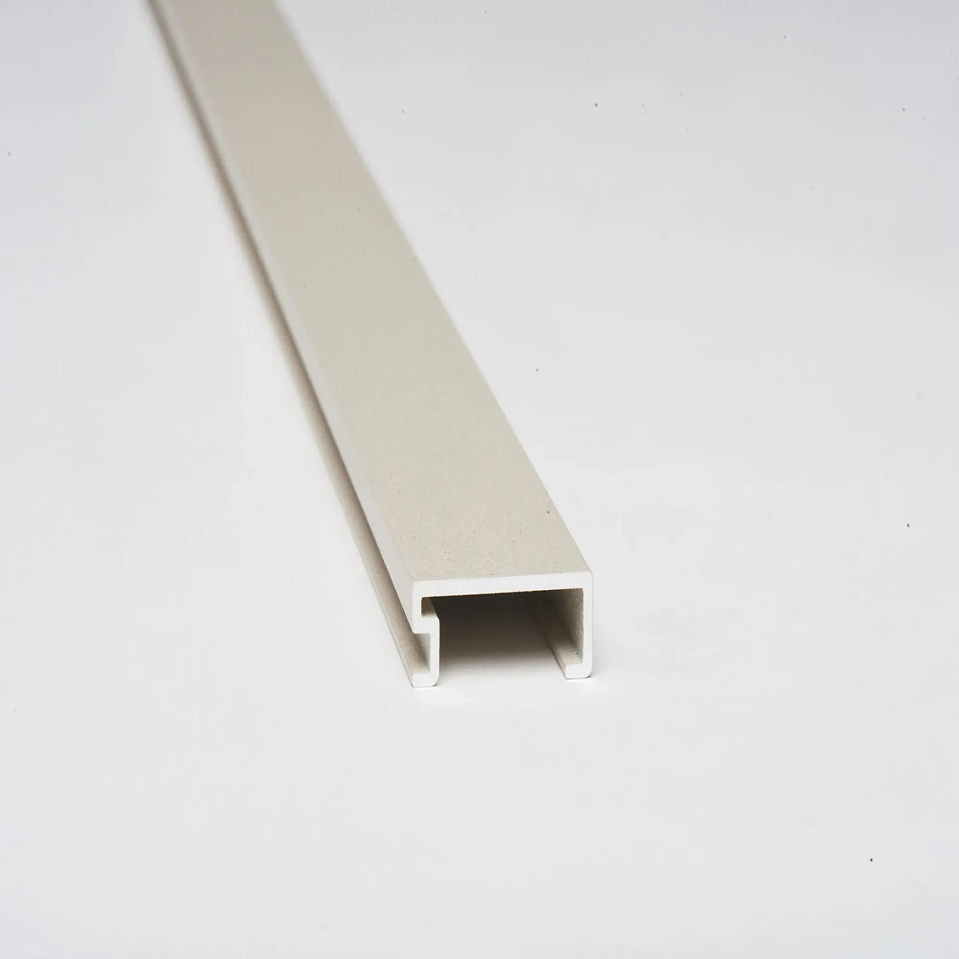 VARILLA ALUM. LISTELLO LUXOR ATRIM 1428TXA 20MM ARENA-STONE